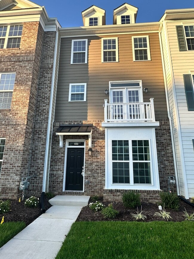 Building Photo - 409 Randolph Vw Dr