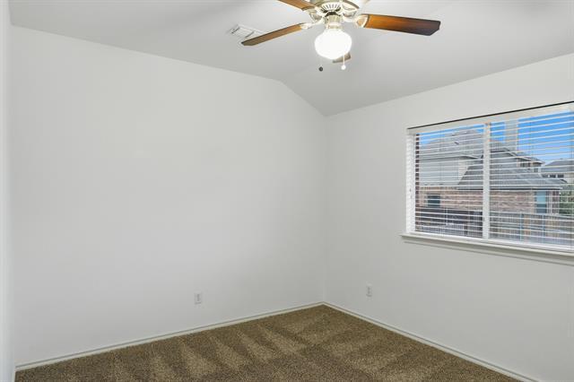 Building Photo - 2605 Oakland Way