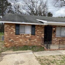 Building Photo - 719 Palmetto Ave