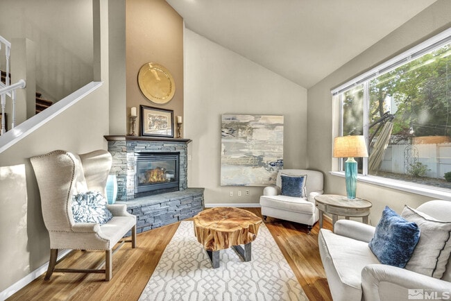 Building Photo - 4731 Ellicott Wy