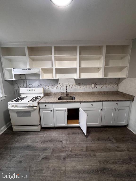 Building Photo - 17 Bellevue Terrace