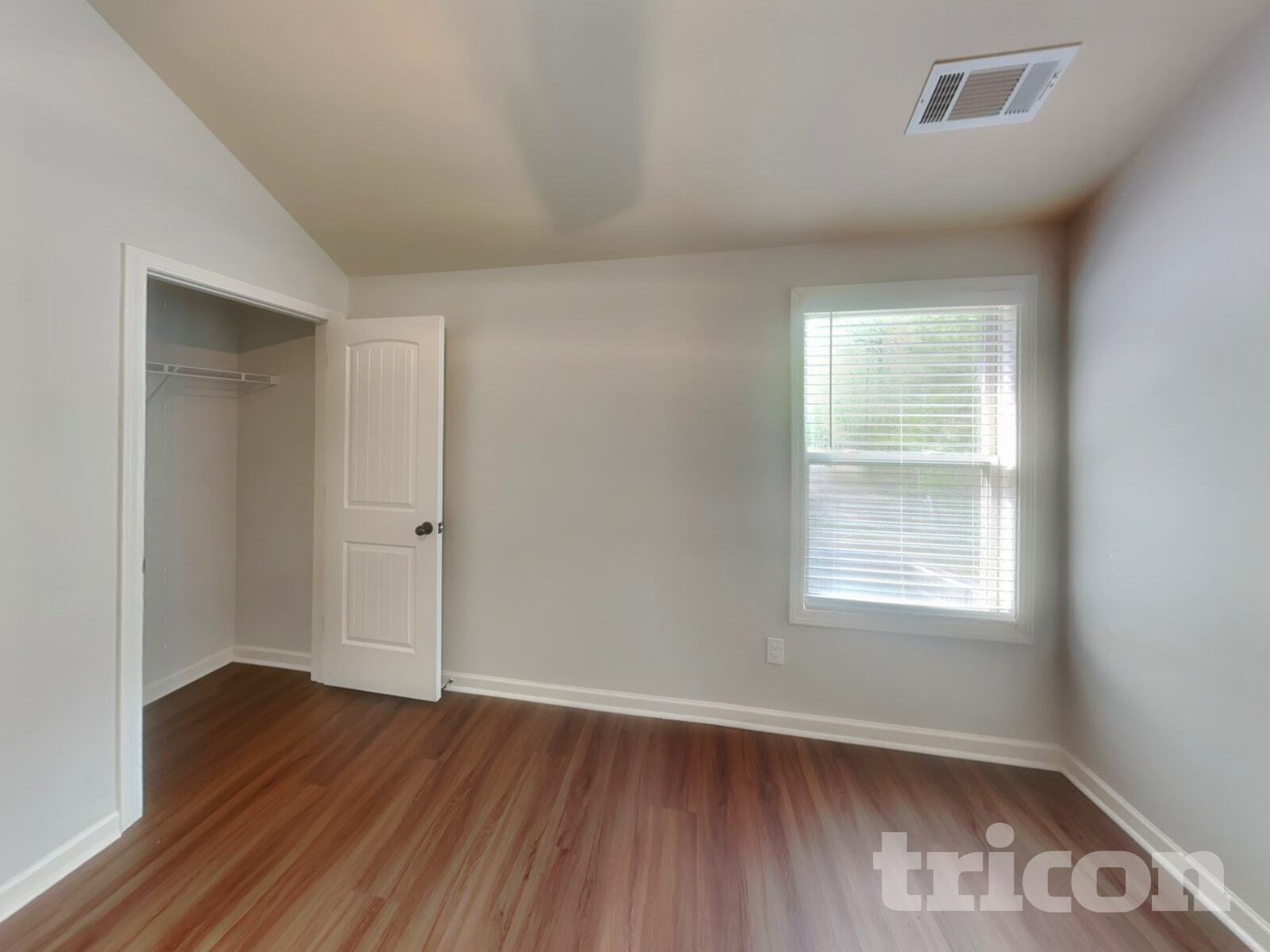 Building Photo - 217 Adeline Ln