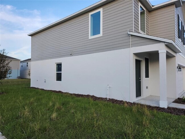 Building Photo - 2704 Lookout Rdg Rd