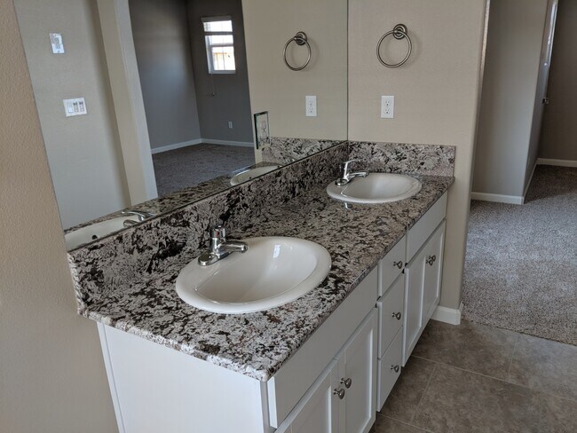 Building Photo - 3673 Artistry Way