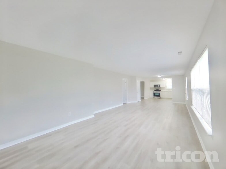 Building Photo - 11118 Waterfield Pl
