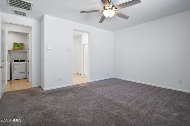Building Photo - 20819 N 40th Dr