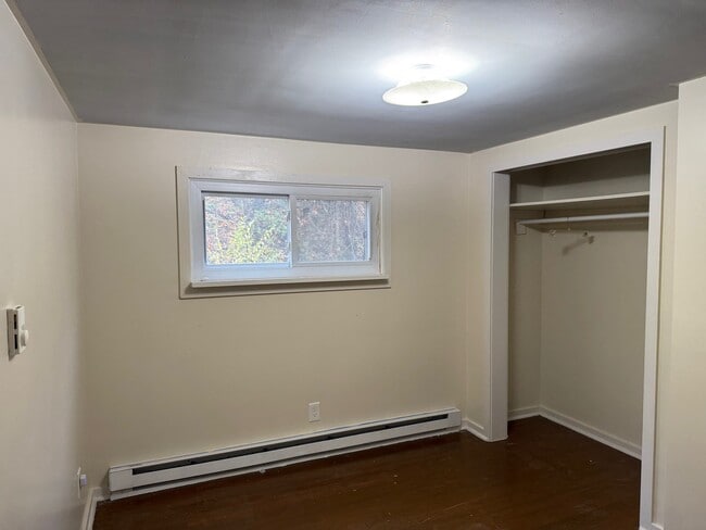 Building Photo - 7038 Hillside Rd