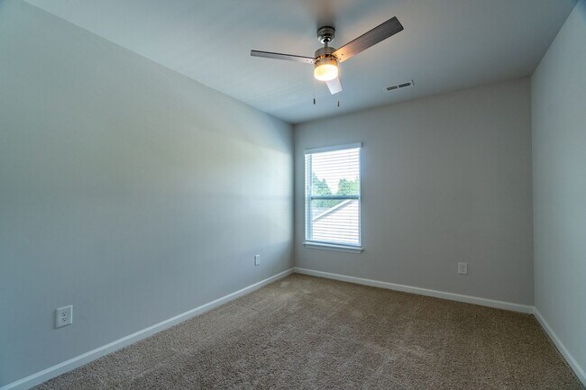Building Photo - 3717 Nathans Wy