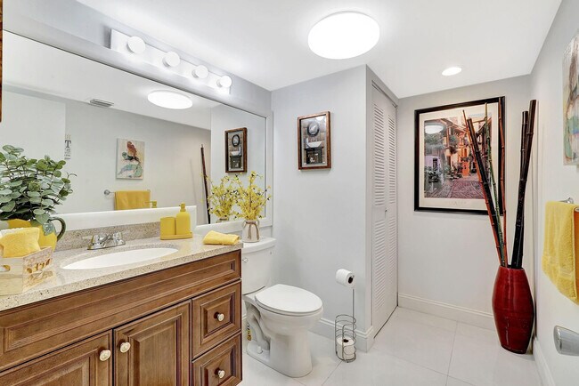 Building Photo - 1401 SW 128th Terrace