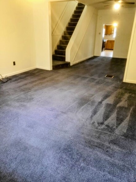 Building Photo - 640 S 2nd St