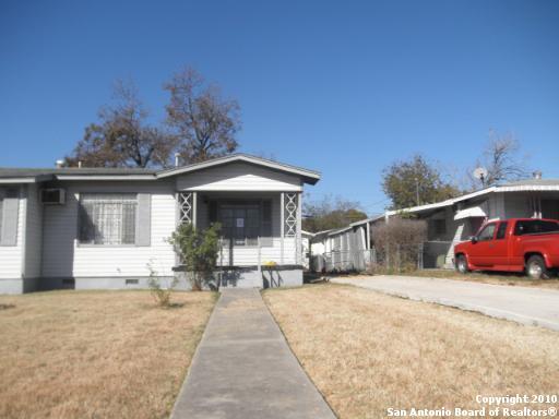Building Photo - 215 Edna-