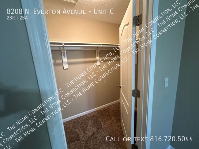 Building Photo - 8208 N Everton Ave