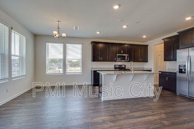 Building Photo - 5024 Sunflower Ln