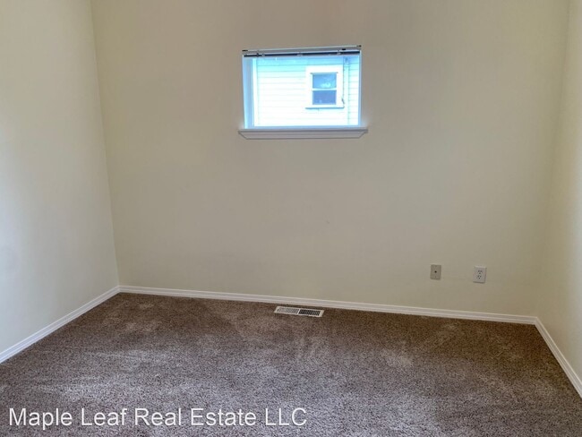 Building Photo - 2 br, 1 bath House - 4224 42nd Ave S