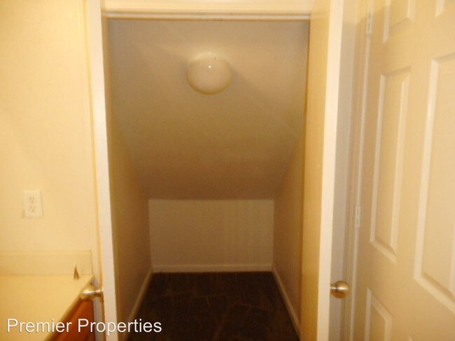 Building Photo - 4 br, 3 bath House - 4693 W Naomi Way