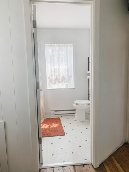 Building Photo - 1474 Heidelberg Ave