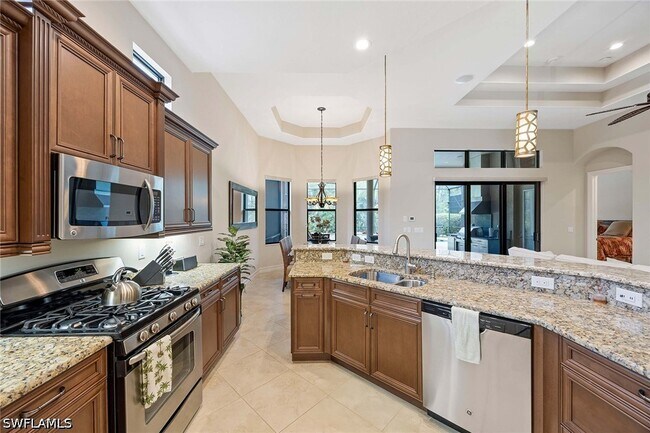 Building Photo - 6255 Brunello Ln