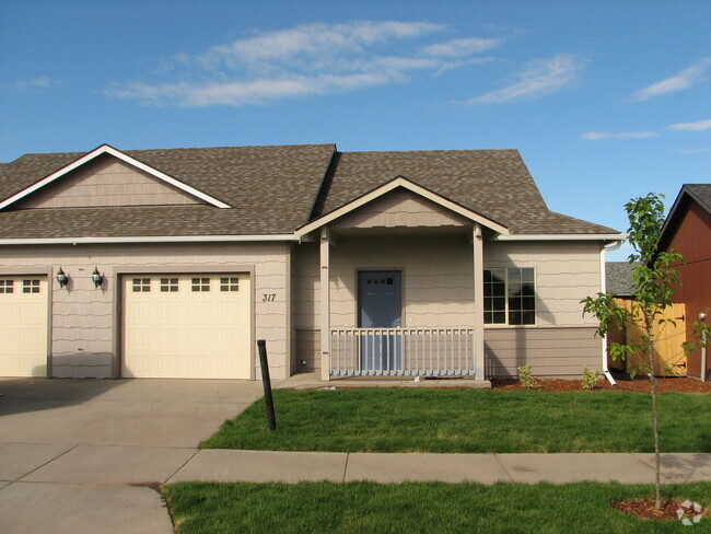 Building Photo - 316 Rosehaven St