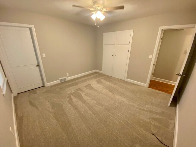 Building Photo - 4118 Browns Ln