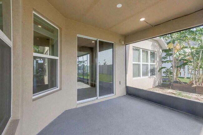 Building Photo - 1004 Heron Sound Dr