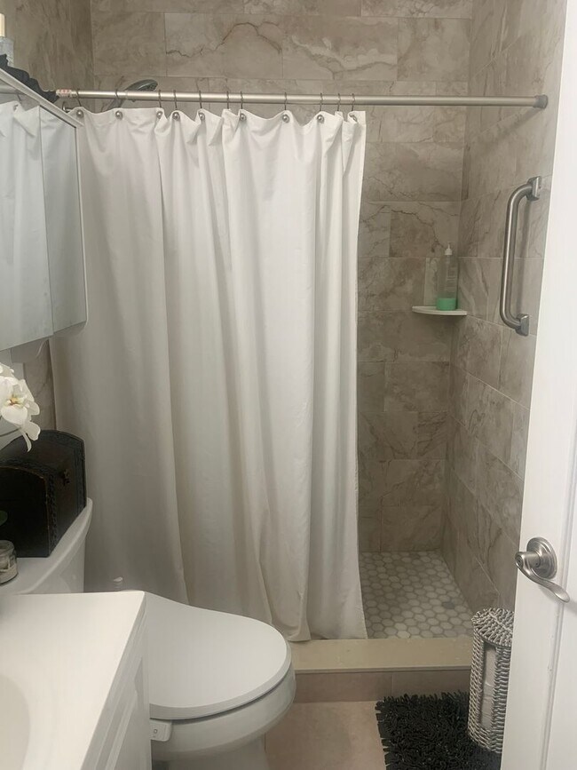 Building Photo - Coquina Key Condo