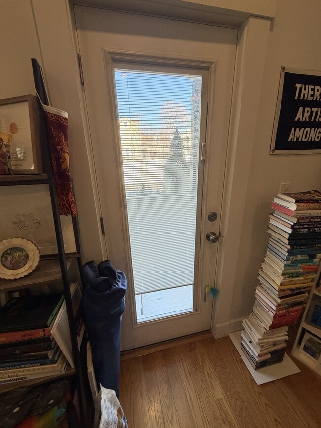 Building Photo - 31 Green St