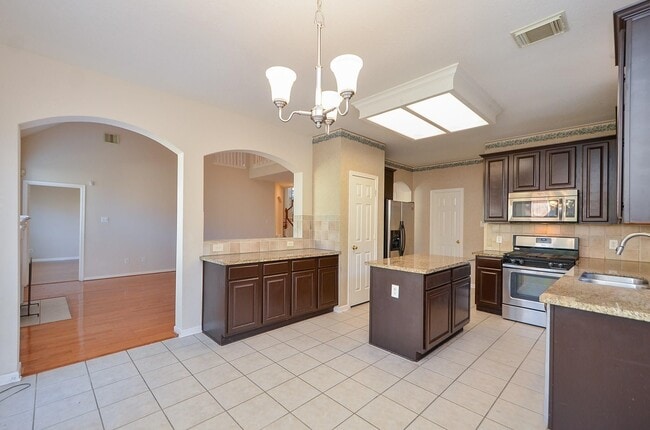 Building Photo - 5519 Poundstone Ct