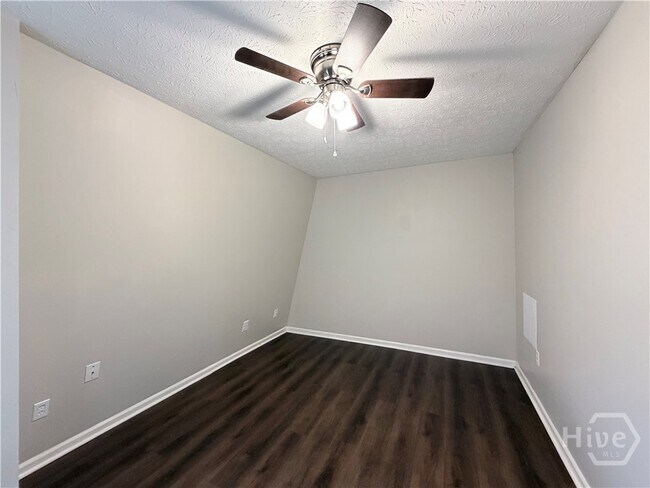 Building Photo - 177 Firewood St