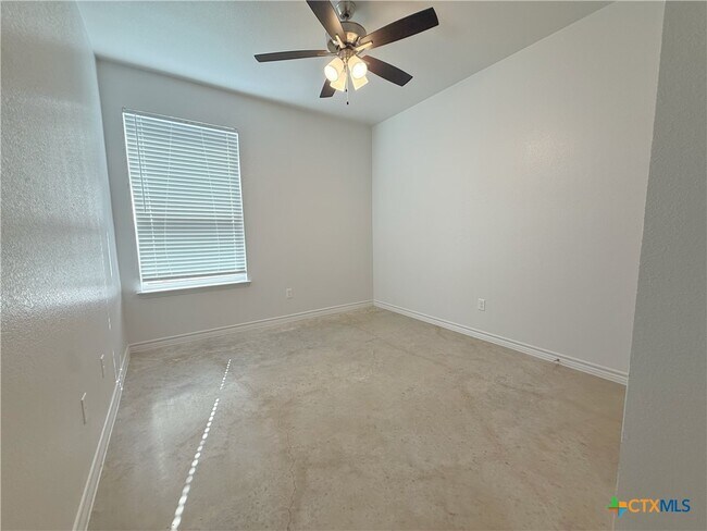 Building Photo - 207 B Riptide Dr