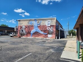 Building Photo - 118 S Main St