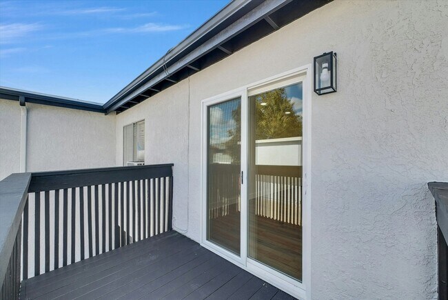 Building Photo - 18652 Libra Cir