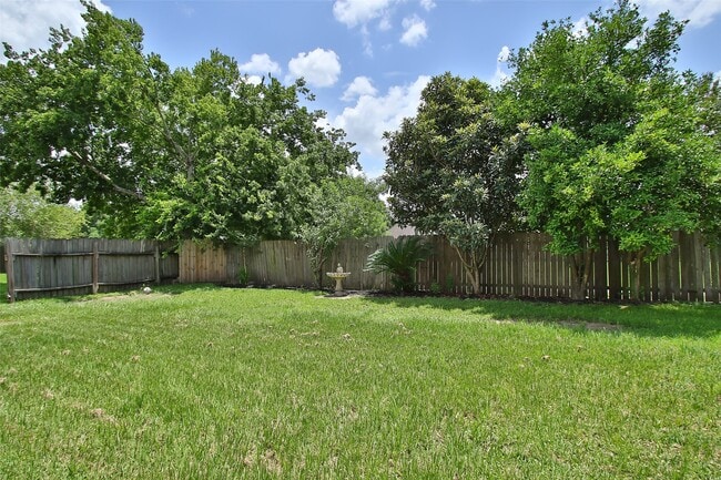 Building Photo - 13523 Harpers Bridge Dr