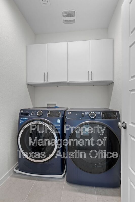 Building Photo - 4311 Port Hope St