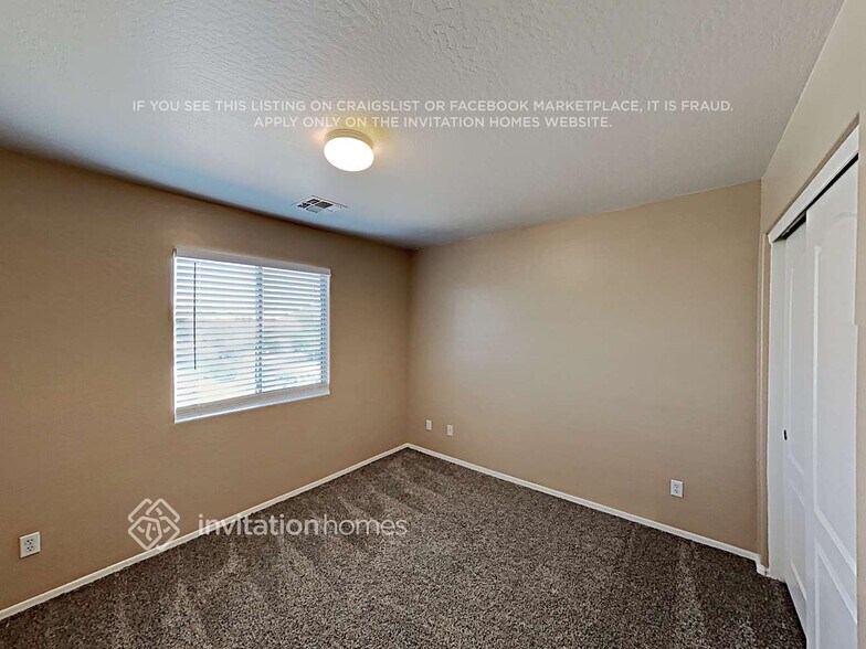 Building Photo - 25565 W North Star Ln