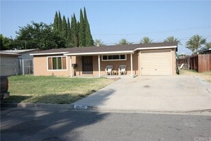 Building Photo - 12402 Darnell St