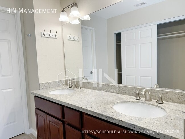 Building Photo - 34379 Benedick Ln