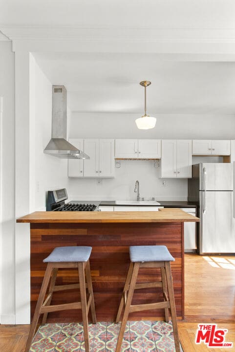 Building Photo - 123 Ellita Pl