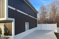 Building Photo - 7822 Grassy Garth