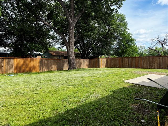 Building Photo - 2308 Richmond Dr