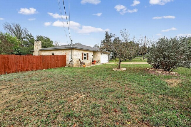 Building Photo - 14906 Foy Dr