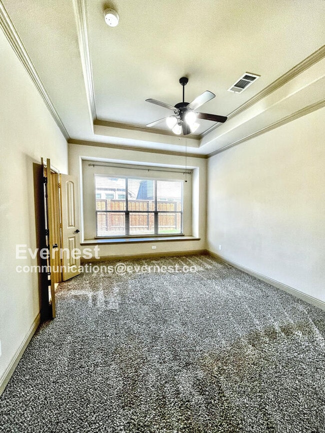 Building Photo - 16709 Stillhouse Hollow Ct