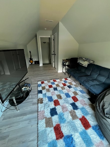 Building Photo - 505 Maggies Ct