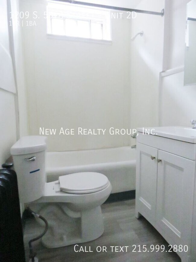 Building Photo - 1209 S 58th St