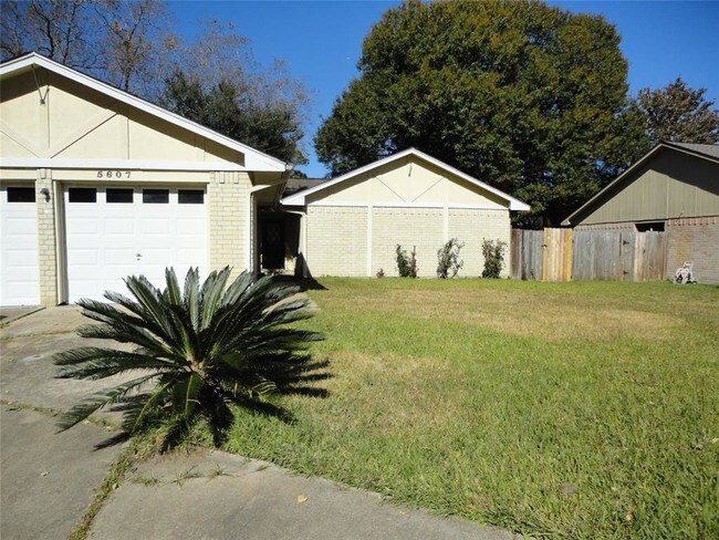 Building Photo - 5607 Golden Grove Dr