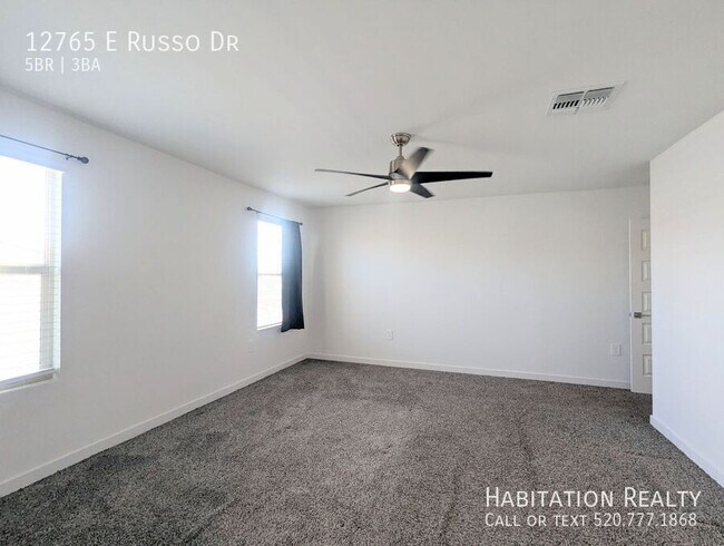 Building Photo - 12765 E Russo Dr