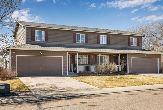Building Photo - 1723 Rowan Ln