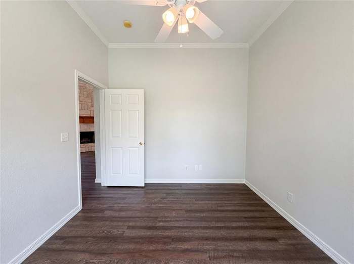 Building Photo - 416 Fossil Rock Dr