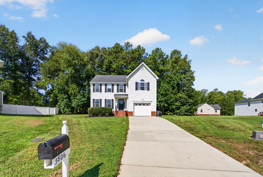 Building Photo - 5806 Garden Ridge Rd
