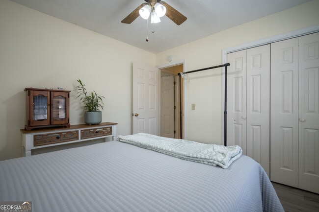 Building Photo - 100 VFW Dr