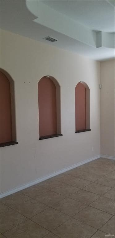 Building Photo - 14 Irongate Dr